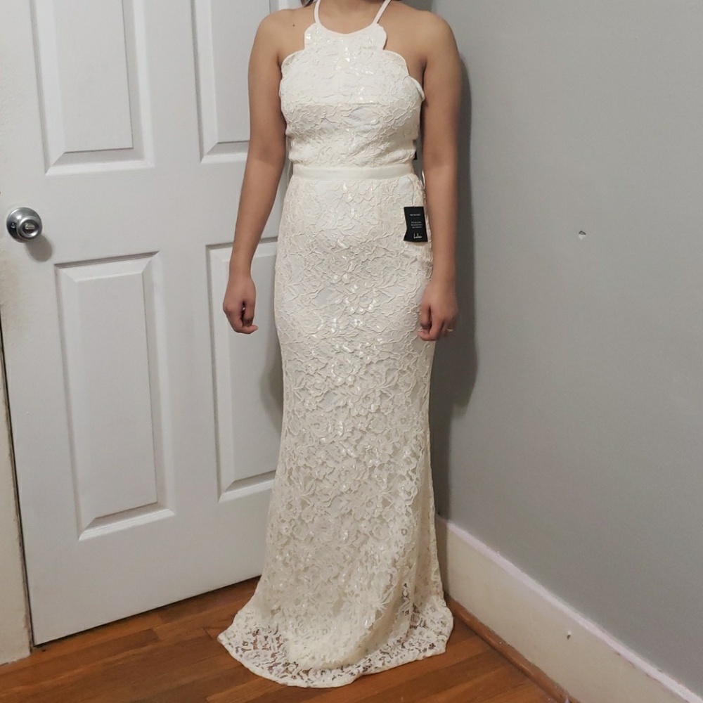 Small Ivory Lulu wedding dress